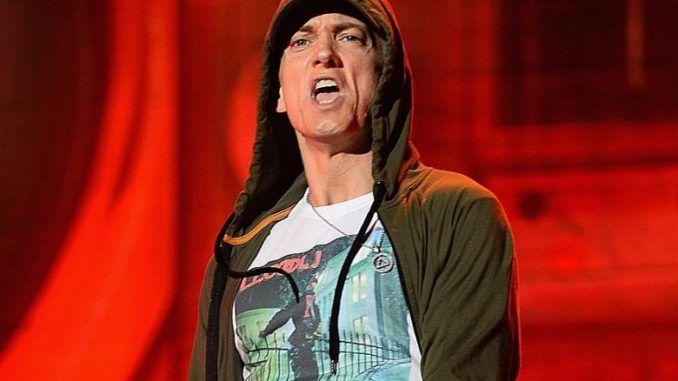 Eminem urges fans to vote against Second Amendment
