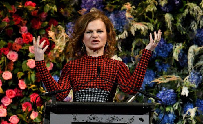 Sandra Bernhard claims there would be none of this coronavirus chaos if Hillary Clinton was President of the United States