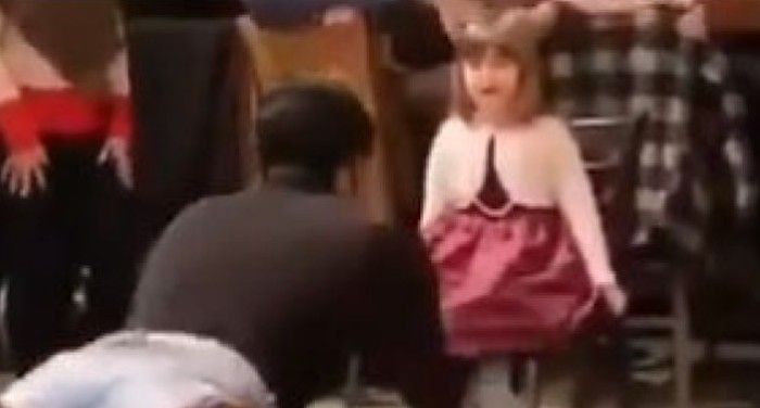 Parents who put young daughter in front of dancing drag queen instantly regret it