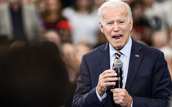 Biden hires hundreds of lawyers for post election showdown