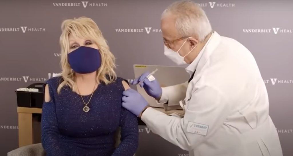 Dolly Parton covid vaccine