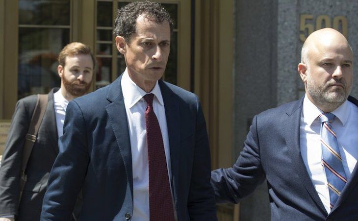 Anthony Weiner suffers huge public meltdown after being called a 'pedophile' in public coffee shop