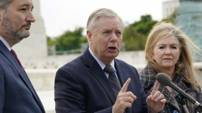 Lindsey Graham warns RINOs and Deep State traitors that Republican Party cannot move forward without supporting President Trump