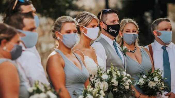 6 vaccinated people get infected at outdoor wedding