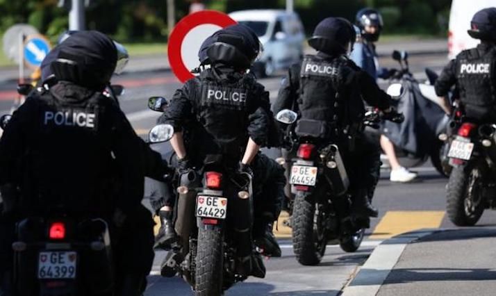 Swiss police reject New World Order lockdowns