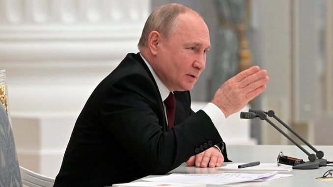 President Putin accuses the 'New World Order' of crashing the global economy as part of the Great reset