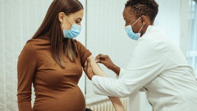 Expectant mothers injected with jab lost their babies, new data shows