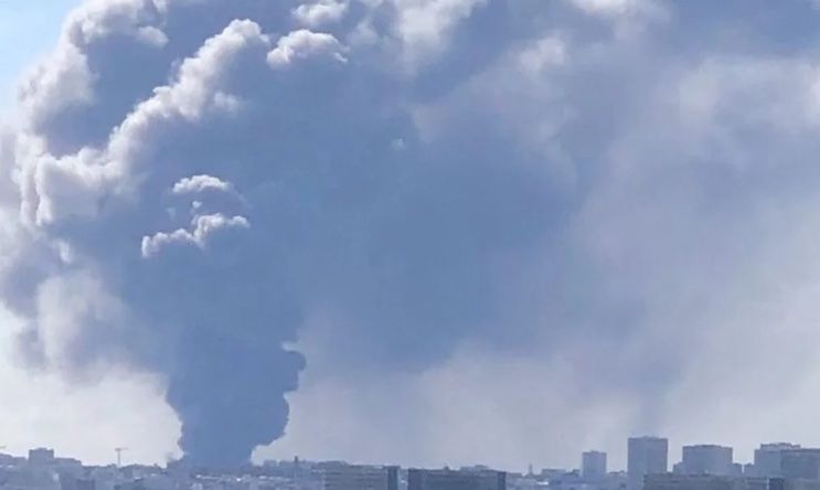 Another massive fire erupts at world's largest produce market
