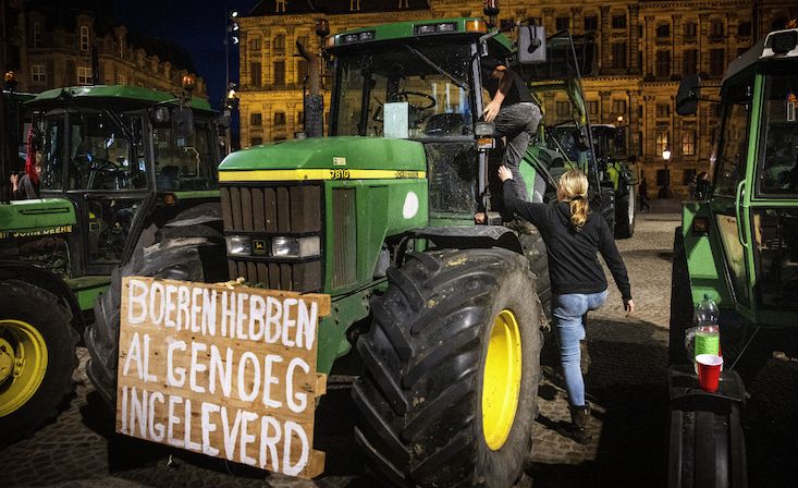 Dutch farmers are being arrested and snatched by government agents