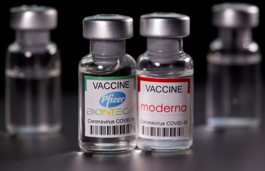 Pfizer Moderna covid vaccines