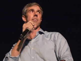 Beto O'Rourke trembles with fear as crowd call him a baby killer at Texas rally