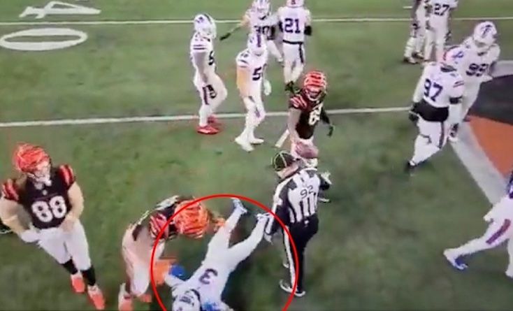 Fully jabbed Buffalo Bills players collapses clutching his chest mid-game