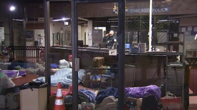 chicago police stations