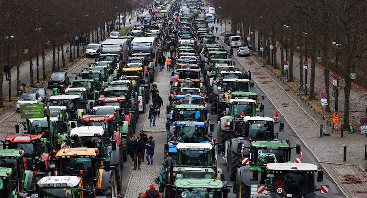 Thousands of German farmers rise up against WEF takeover of the food supply.