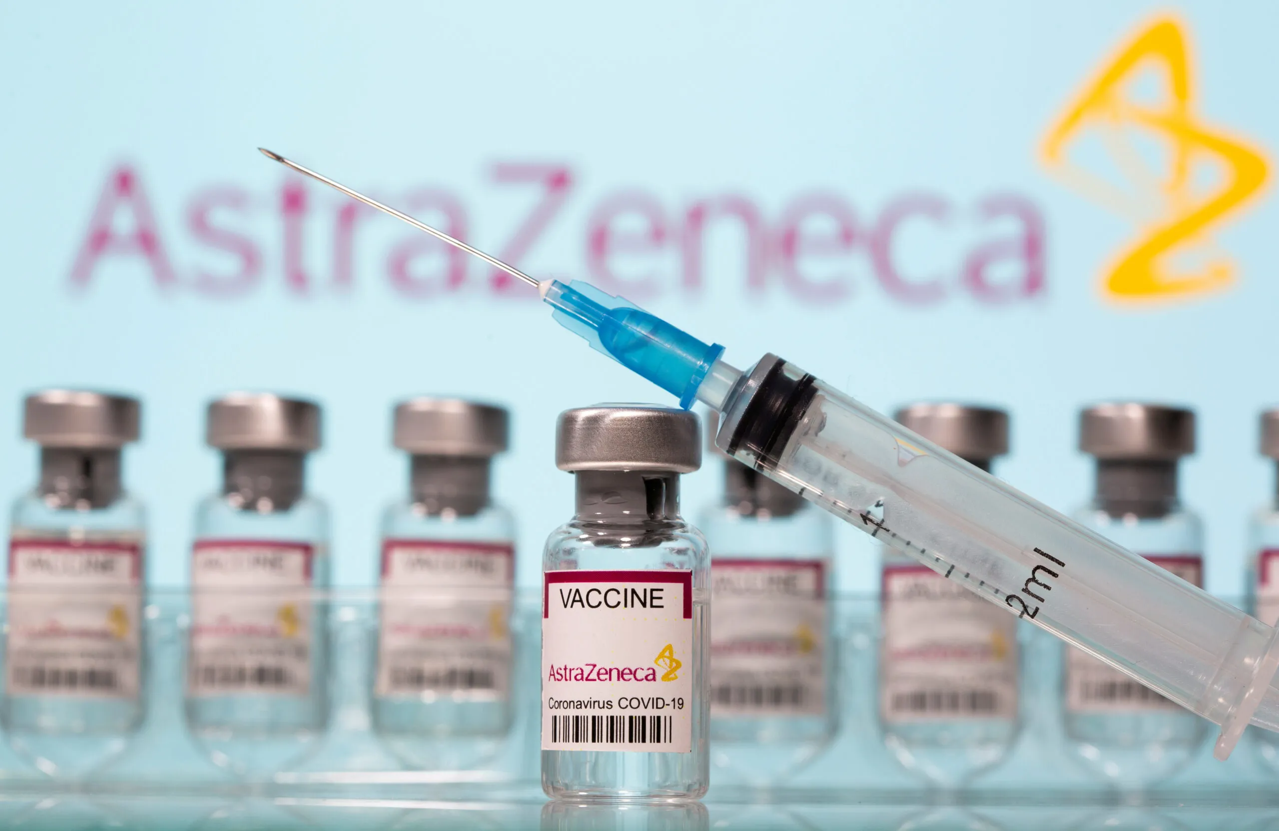 AstraZeneca Facing 0M Bill in Massive Class Action Lawsuit For ‘Defective’ Covid Vaccine