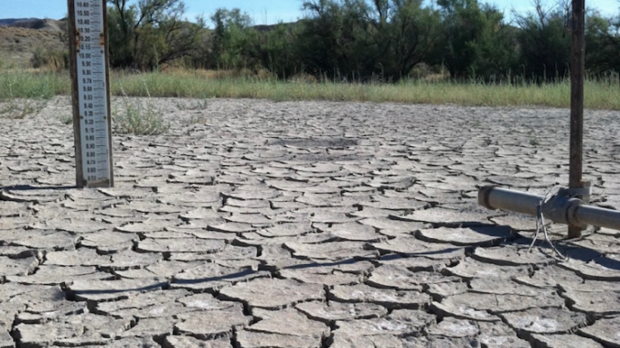 Idaho lawmakers begin severely rationing water supply to engineer mass famine in the state.