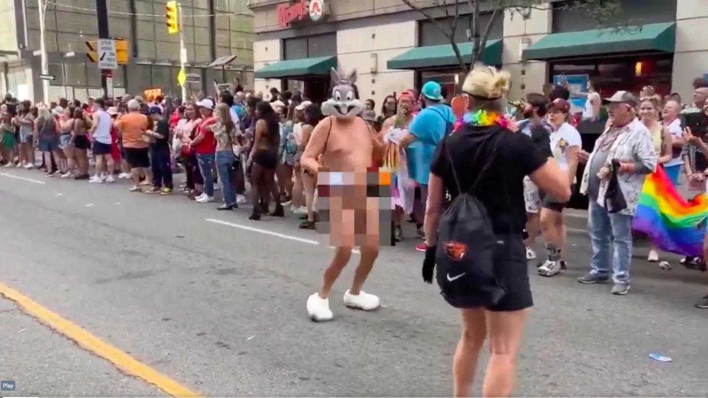 Police Refuse To Arrest Fully Naked Men Cavorting For Kids at Toronto Pride: ‘Not In Public Interest’